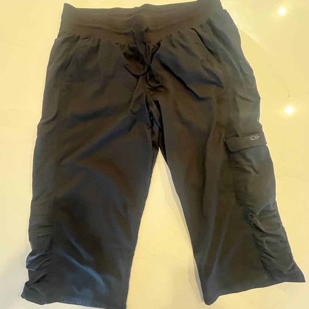 C9 by Champion Black Workout Capris. XL